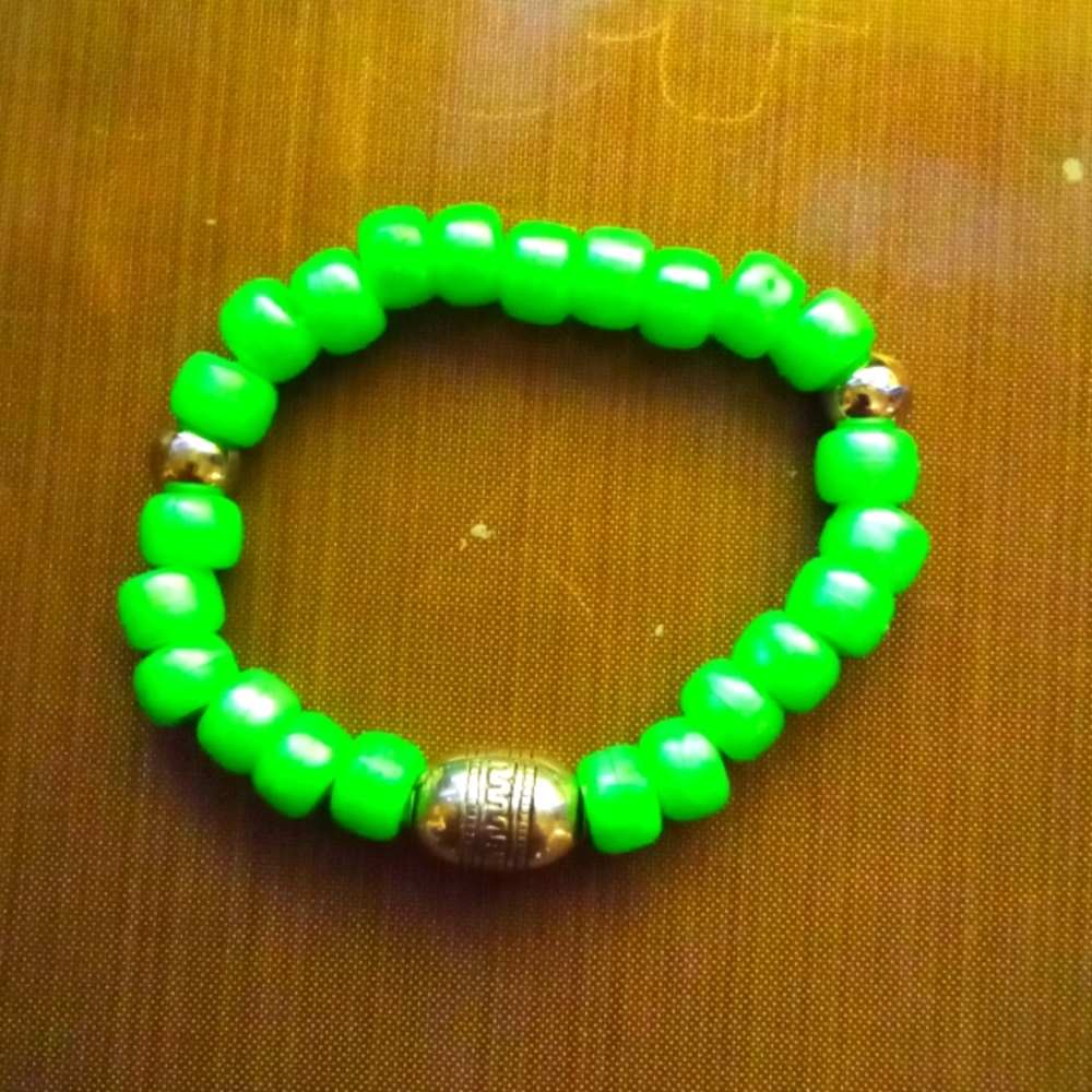 Stretch handmade bracelet
